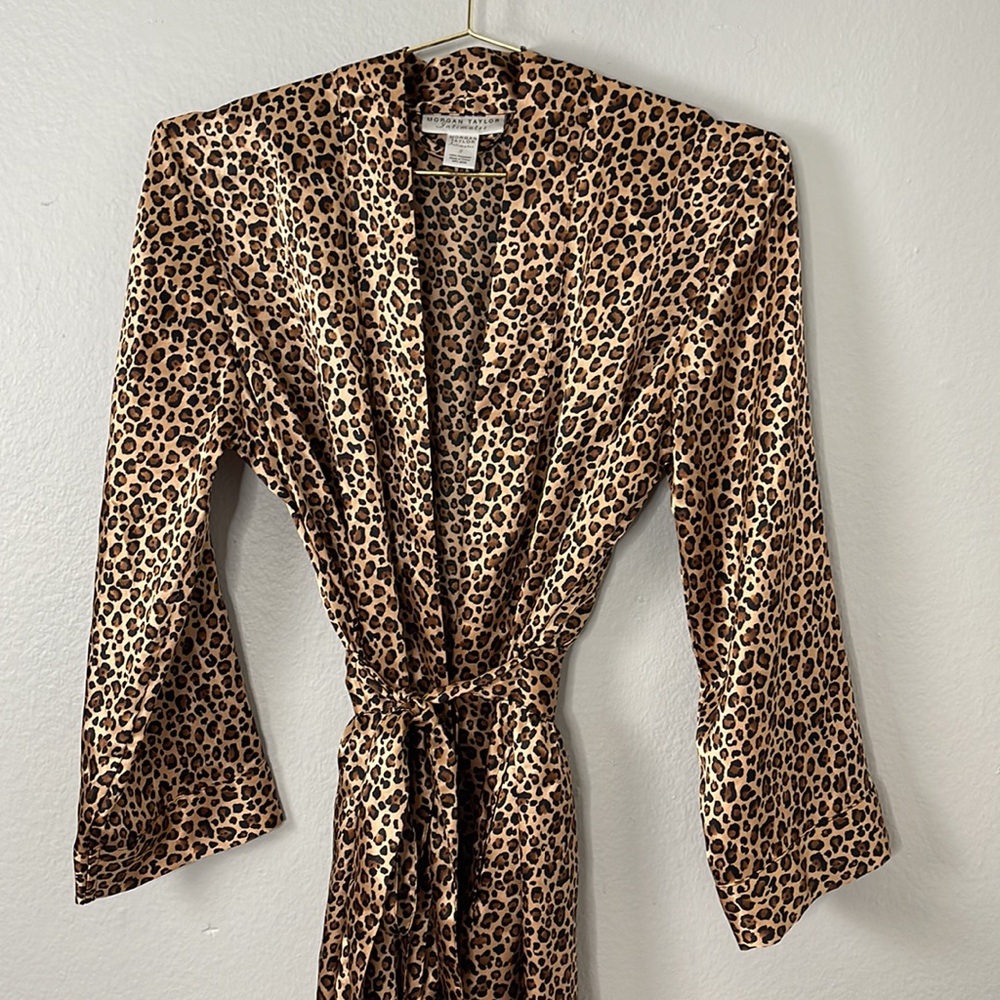 Morgan Taylor Intimates Satin Cheetah Print Robe - Picture 3 of 8